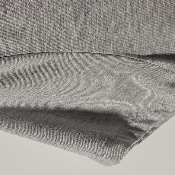 Gray Graphic Sleep Shirt with Sloth Design..by‎ Wallflower. Size Meduim - Picture 3 of 6